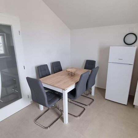 Apartament Kings Landing Novalja Zewnętrze zdjęcie