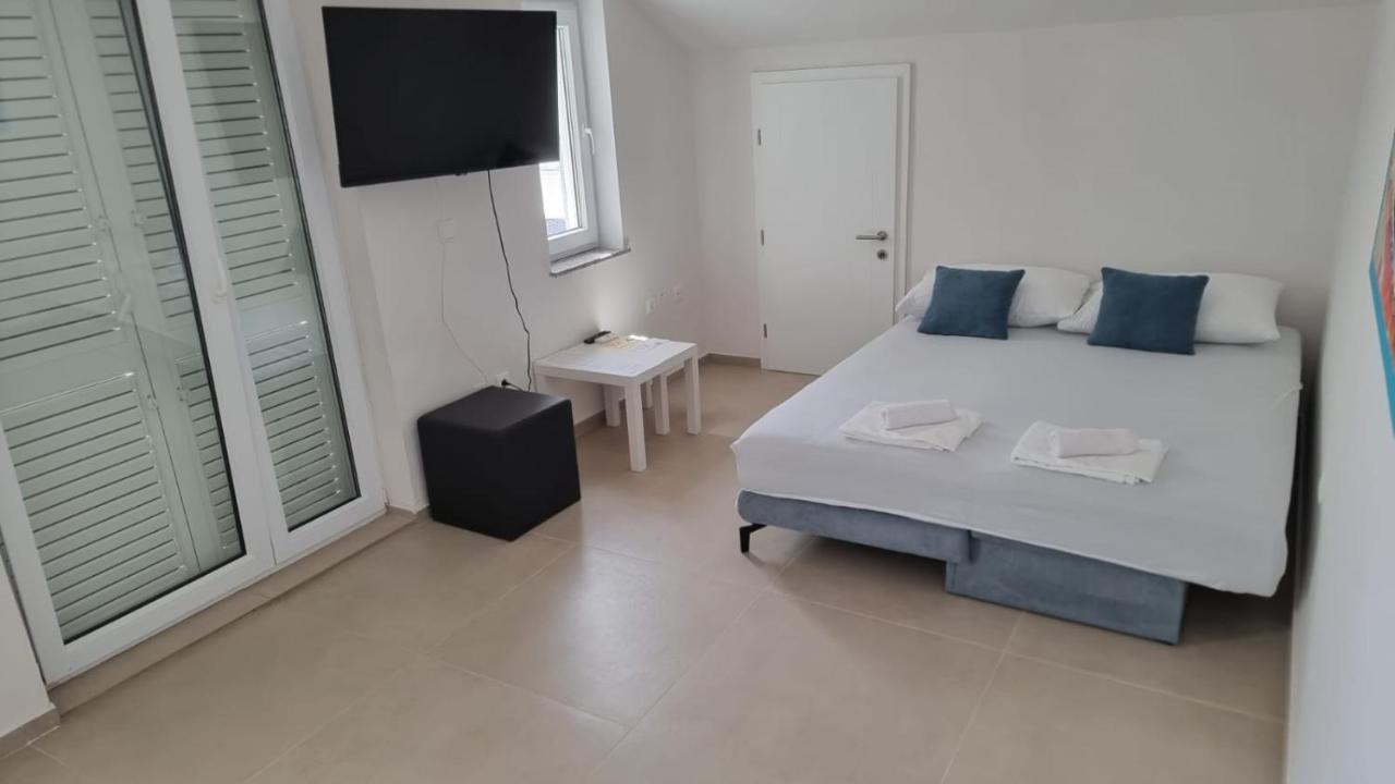 Apartament Kings Landing Novalja Zewnętrze zdjęcie