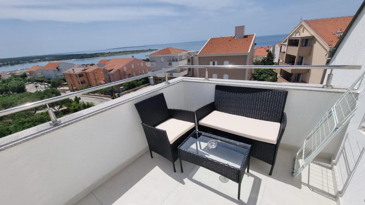 Apartament Kings Landing Novalja Zewnętrze zdjęcie