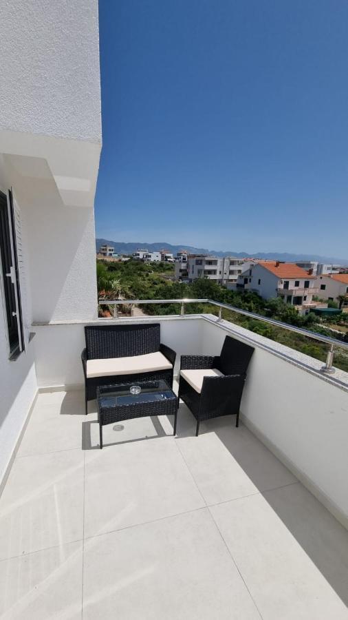 Apartament Kings Landing Novalja Zewnętrze zdjęcie
